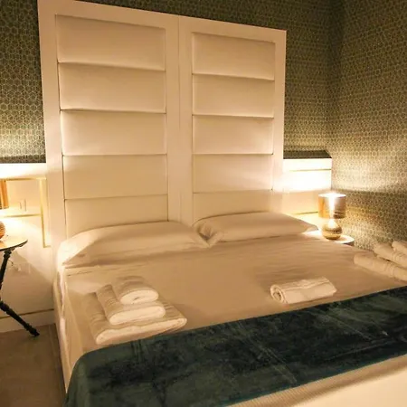 Nel Cuore Dell'aquila Bed & Breakfast 3*